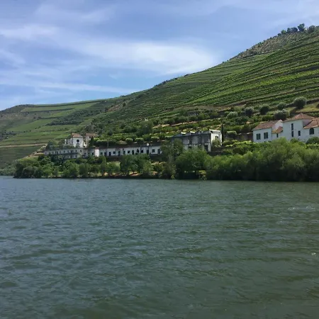 בית נופש Casa Do Beco Douro - *